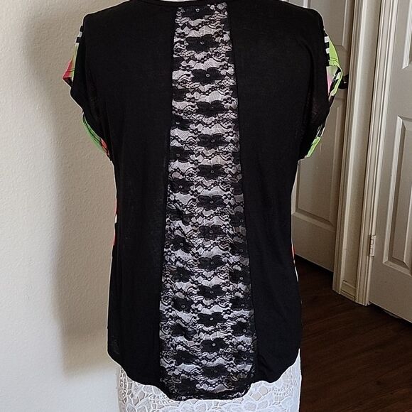 Love J Lauren Moshi Style Lips Top Size XL - Picture 2 of 6